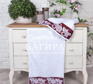 Бренчес белый/бордо