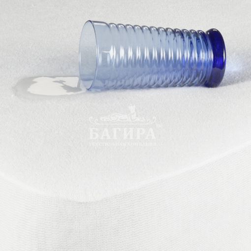 Наматрацник защитный водонепроницаемый Детство