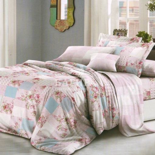 Квадраты на розовом