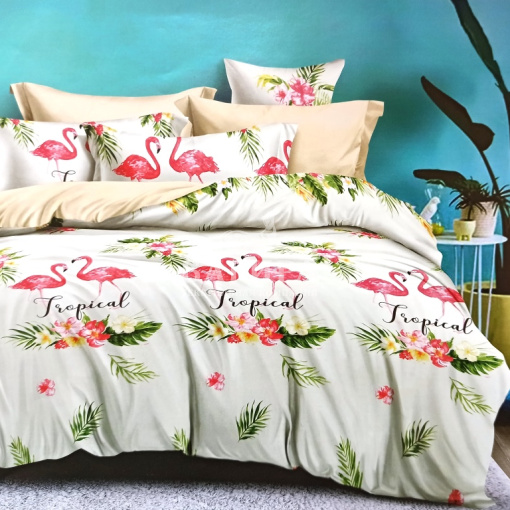 Розовый фламинго