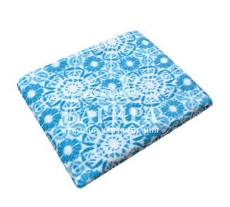 Цветы белый, голубой