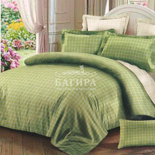 Клетка на зеленом