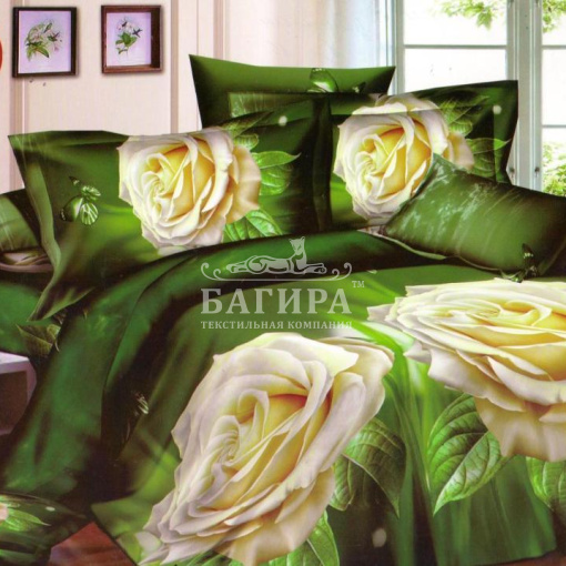 Роза в зелени