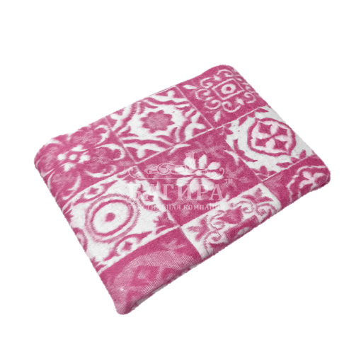 Восток белый, ярко-розовый