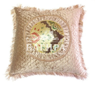 Золотой Век Бежевый с красным