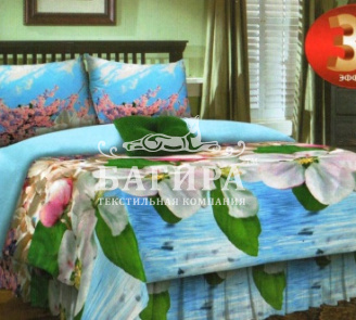 Цветущая яблоня