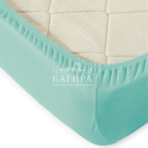 Снежно-голубой