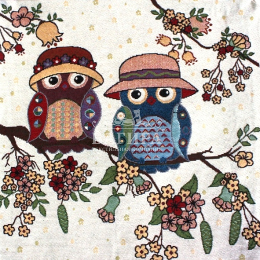 Совы на ветке