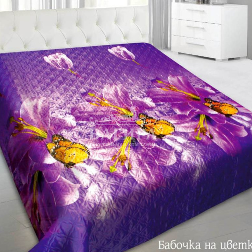 Бабочка на цветке