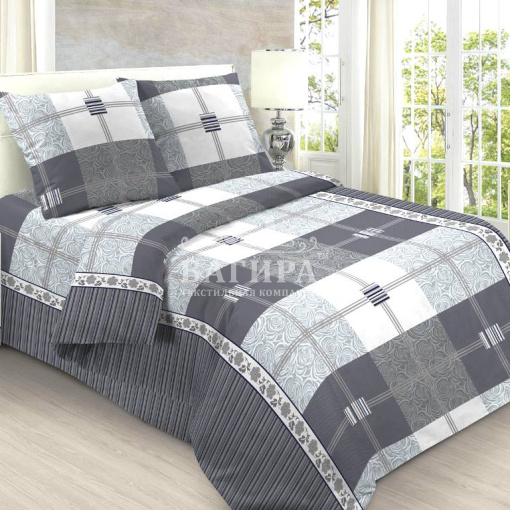 Розы на сером