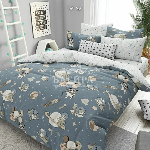 Космонавты