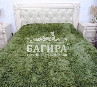 Темно-зеленый