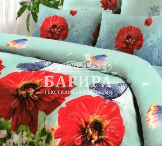 Бабочка на красном цветке